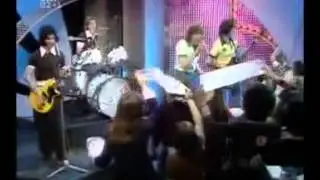 Wigans Ovation   Skiing In The Snow UK 1975   YouTube