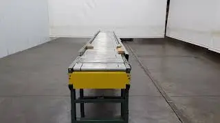 E318429 - Hytrol Lineshaft Roller Conveyor 20.5\