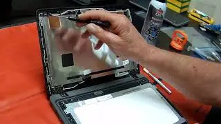 Acer C722 Chromebook Bezel Screen and Upper Case Replacement
