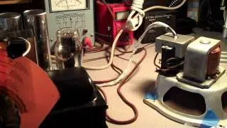 How to tune in single side-band on the AM broadcast band.