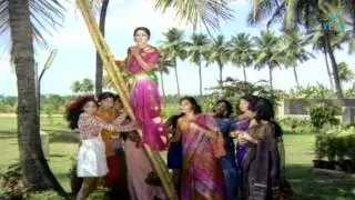Pogarubothu - Vanisree Meets Sobhan Babu
