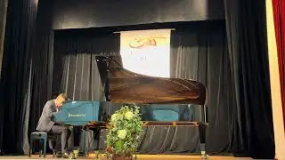 Philip Iliev plays Lyubomir Pipkov-,,Two Rhythmic Variations&rdquo; and ,,Instead of Goodbye&rdquo;