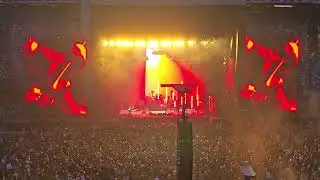 08-27-2025 MetLife Stadium - Korn - Shoots and Ladders/One