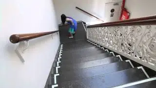 Samsung Galaxy S6 Active: Stair Drop Test