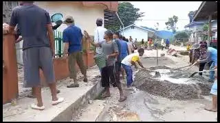 Patut di contoh. Kekompakan masyarakat Lancat Julu, Kec. Arse Sumatera Utara dalam membangun masjid.