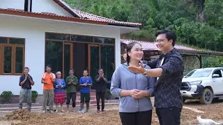 CEO Jack moved Tu Tien with his kind gesture toward the homeless.