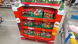 Hershey's & Reese's at Walmart - 🎄 Christmas Candy - Dec. 2021