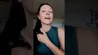 Tip for applying sunscreen using a brush!