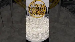 Create a stunning glitter cake topper in just 3 easy steps using your Cricut machine.
