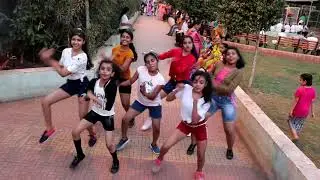 Mumbai Dilli di Kudiya dance/ Tiger Shrof/Tara Sutaria/ Ananya Pande/Pacemakers4u.com