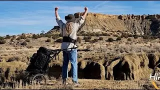 Hipstar Adventure. Desert Hiking