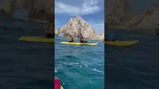Kayaking to the infamous Cabo San Lucas Arch🚣&zwj;♀️🌊😅#shorts#travel#adventure#cabosanlucasmexico