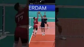 Amazing fake spike 😮&zwj;💨🥵 #epicvolleyball #volleyballworld #volleyball