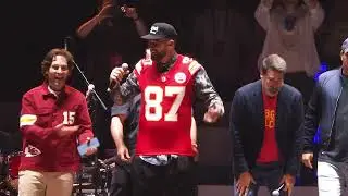 Patrick Mahomes to Travis Kelce: 