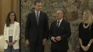 S.M. el Rey recibi&oacute; al  presidente y director mundial de Scholas occurrentes