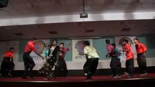 Bits Pilani Ethnic day'13 -Lungi dance & top lesi pod