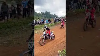 Kejar-kejaran🔥2stroke vs 4stroke #motocross #adiceto