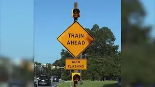 Suffolk installs new railroad crossing alert sign