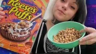 ASMR. CRUNCH. Reese's Puffs. Peanut Butter Cereal (Eating sounds/no talking)