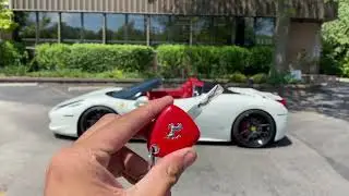 Ferrari 458 Spider -Walkaround and Startup