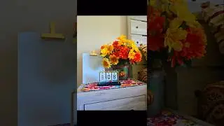 Decorate my room with me for fall!!! #shorts #fall #decorating #fyp #spookyseason #roommakeover #bye