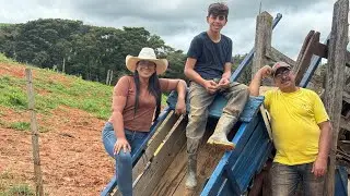 ￼ Mostrando a plantação de abóbora de cana  muitas conversas e risadas#Lida #Roça #Sítio #Mato#Agro 