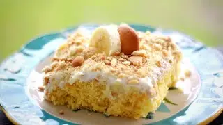 Banana Pudding Cake Without Bananas  🍌   Easy Poke Cake Recipe