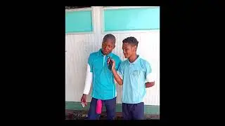 Asking random question's S1^E3