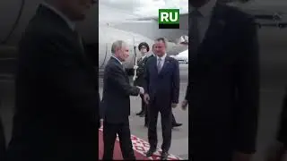 Putin Receives Red Carpet Welcome in Belarus, Shares Traditional Karavay Bread | Real Time Updates