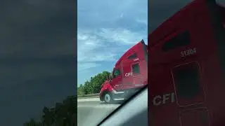 ❤️Trucks on the Interstate #travel #roadtrip #trucks #trucksinusa #semitruck