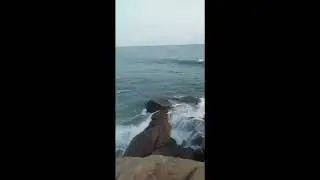 Highlight 0:00 &ndash; 3:35 from Good evening friends welcome my live screaming Godawaya beach location ha