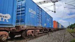 JHANSI WAG-7 HAULING LONG CONTAINER FREIGHT || INDIAN RAILWAYS