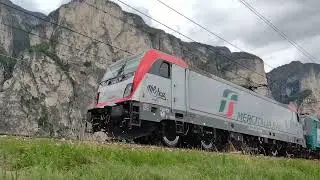 LIS Locomotive E494.001 + E405
