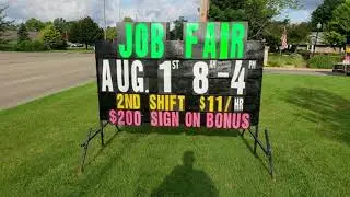 Advertise with portable black signs for businesses in and around Holland, Michiga