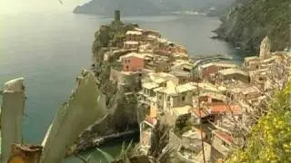 Das Fischerdorf Vernazza an der ligurischen Riviera - Italien
