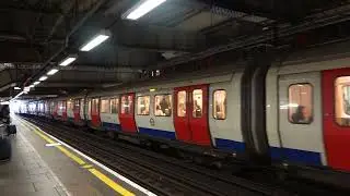C0015 Underground at Liverpool Street 'S' Stock....21/10/23