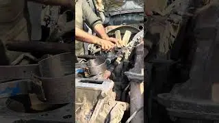 6 cylinder diesel engine sleeve fitting #engine #mechanic #shorts