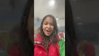 SNOW IN MUMBAI? ❄️ I visited Snow Kingdom In R City Mall ☃️ #shorts #youtubeshorts #ashortaday