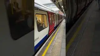 London Underground District Line at East Ham station - October 2021 #shorts