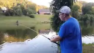 Joe Reed Fishing Tips #1: How to cast live bait