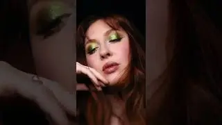 Green multichromes for the win 💚 #greeneyeshadow #boldmakeup #multichromeeyeshadow #makeup