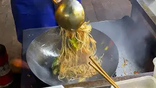 Fried Noodles, Fried Rice, Fried Rice Noodles Wok Skill Food. Collection~夜市街头炒锅美食抛锅技巧碳水充饥快乐