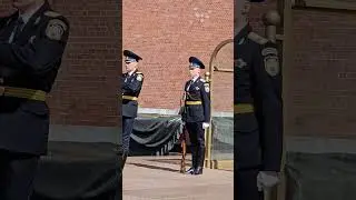 Смена почетного караула, Кремль, Россия.  Guard of Honor, Kremlin, Russia,  22.04.2025.
