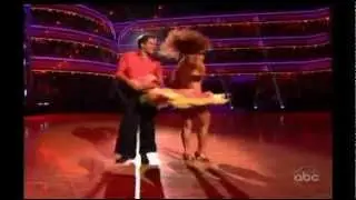 Anna Trebunskaya and Louis van Amstel dance in Week 5