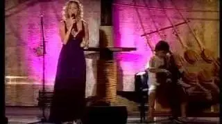 MATERINE RUKE / Karin Kuljanić