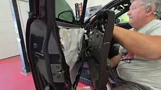 2012 Maserati Quattroporte Window Regulator Install
