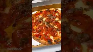 #AmantesDeLaPizza  #PizzaNuevaYork  #ComidaCallejeraNY  #DeliciasDeBrooklyn #saborentarima #song