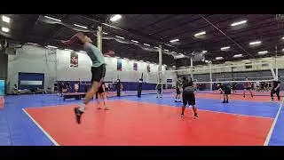 2 Girls 1 Up | G4 - We Don't Sweat