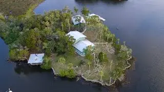 Homosassa Island Lodge on Homosassa River
