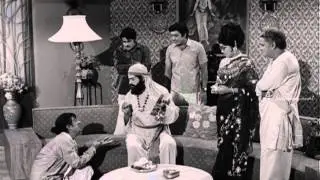 Kasethan Kadavulada - Thengai Srinivasan's Excellent Acting
